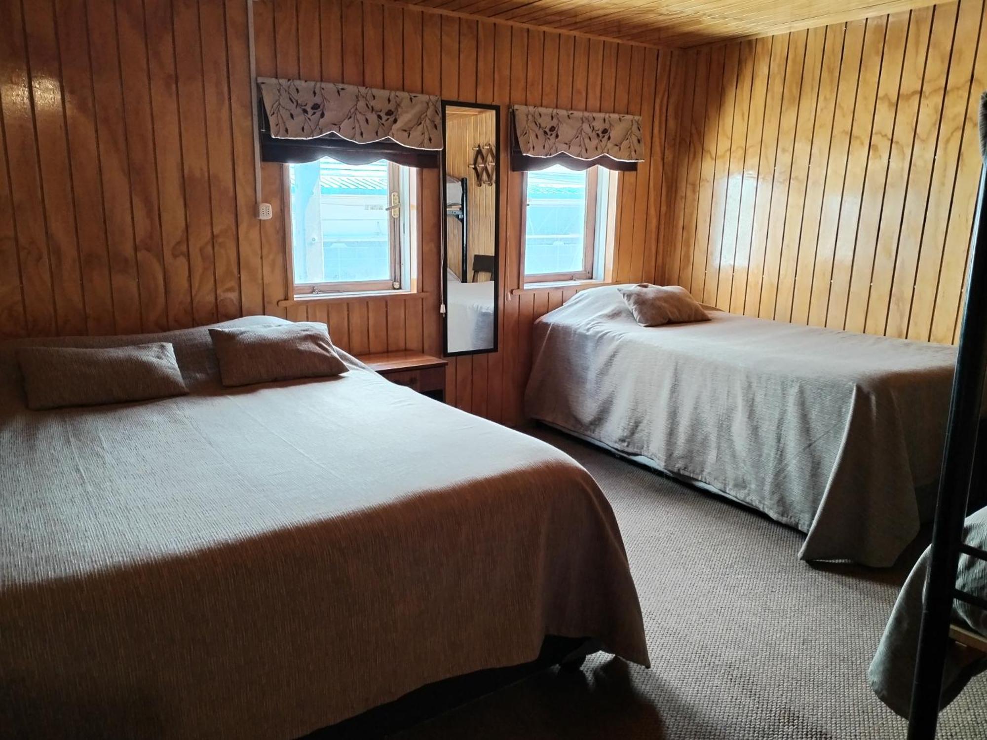 Hostal Copiapo بويرتو مونت المظهر الخارجي الصورة